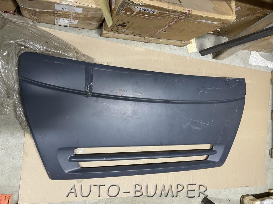 Iveco EuroCargo 2003-2008 Решетка радиатора 504032781